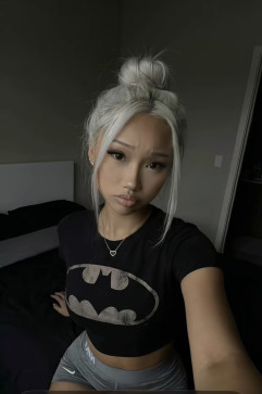 Nova Sin, 18, United States