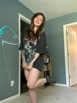 Victoria, 30, United States