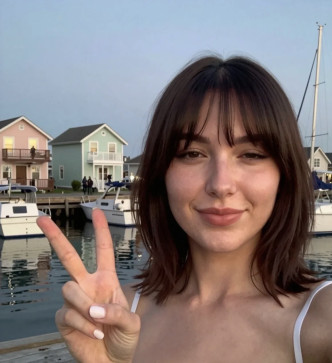 Alyssa, 18, United States