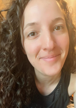 Linda, 38, United States