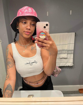 Amanda Jessi, 29, United States