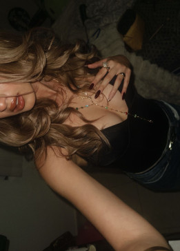 SilkAndTease, 20, United States