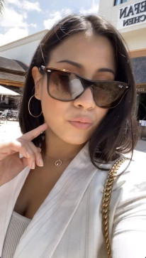 Maria, 30, United Kingdom