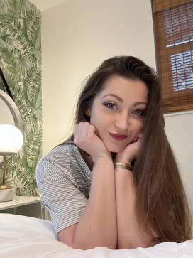 Hannah Milton, 29, United States