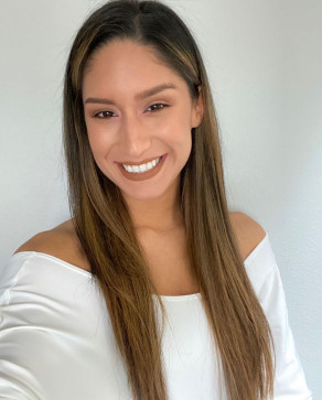 Maria, 33, United States