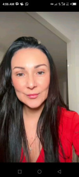 Evelyn Moore, 34, United States