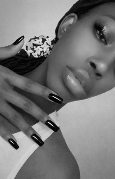 Leigh20, 24, Jamaica