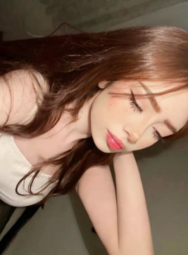 Cyrine Cy