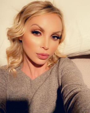 Mary, 28, United States