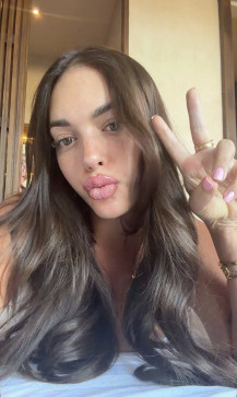 Mary Lopez, 31, United States