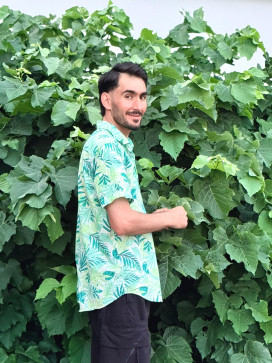 Yasir Kh, 23, Italy