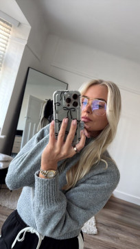 Hilda Brooks, 32, United Kingdom