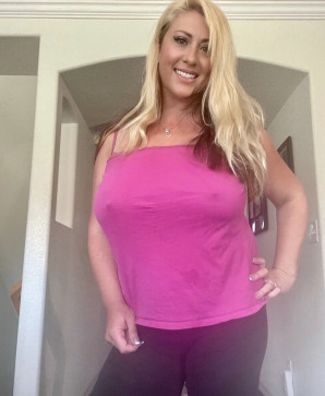 Hannah, 36, United States