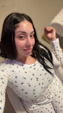 Clara Williams, 30, United States