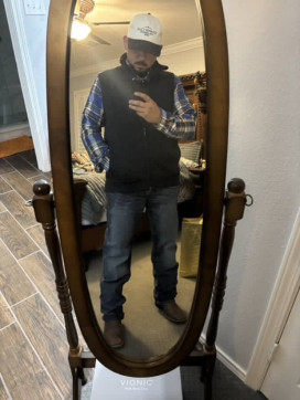 Teddy, 35, United States