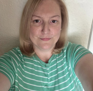 Harriet, 35, United Kingdom