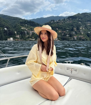 Helen, 35, Switzerland
