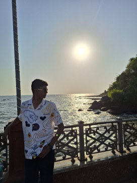 Svanik, 19, India