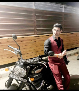 Ravi Yadav, 22, India