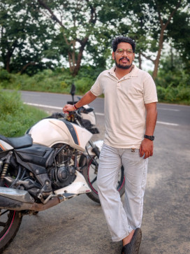 Dr Navi, 27, India