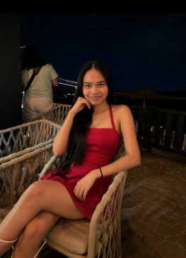 Reamie Lopez, 24, Philippines