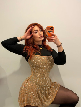 Whitney_Mills