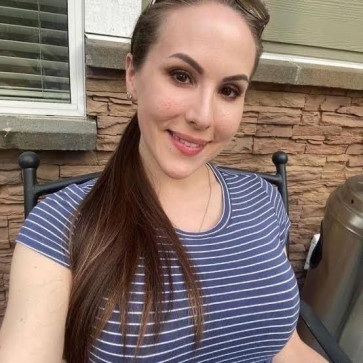 MIA MALKOVA