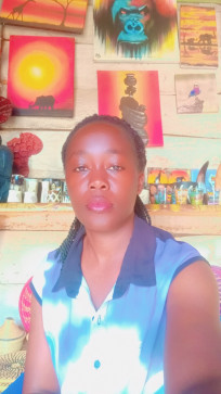 Treasureug, 30, Uganda