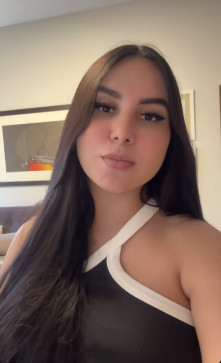 Julie, 27, United States