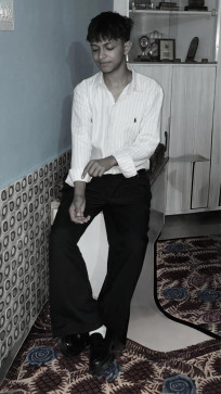 Laddu Bewakoof