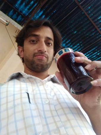 Manu, 31, India