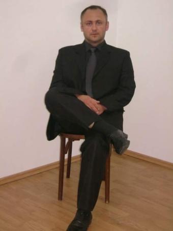 Anghel Viorel, 44, Romania