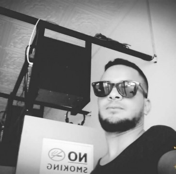 Hamza, 29, Algeria