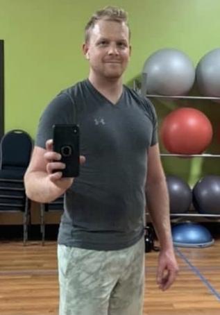 James, 32, United States