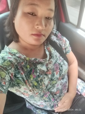 May Juliana, 41