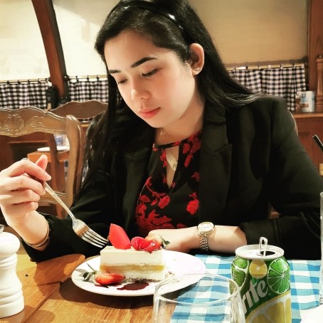 RG, 30, United Arab Emirates