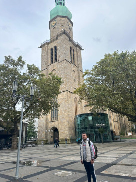 Juli, 32, Albania