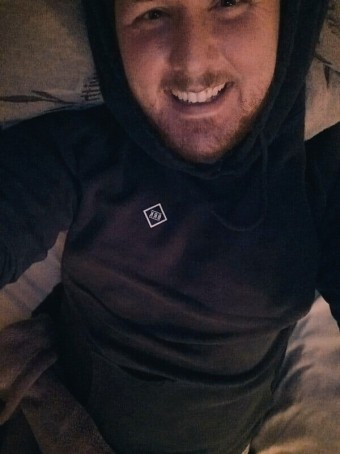 Sim , 30, New Zealand