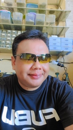 Jeam, 40, Philippines