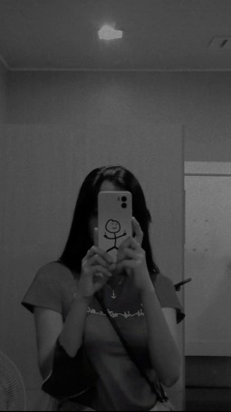 Nami, 21, Philippines