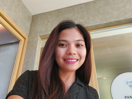 Vien, 29, Philippines