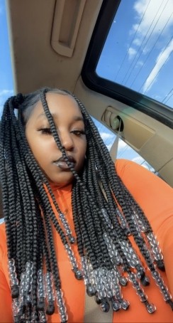 Kayla, 20, United States