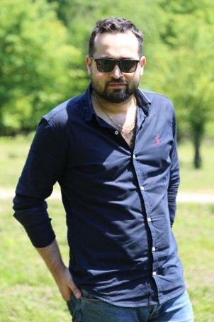 Mossi, 35, Italy