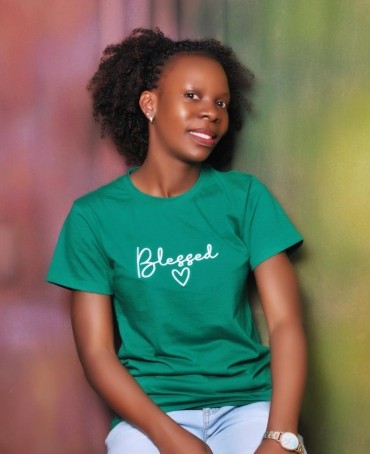 Olives, 25, Uganda