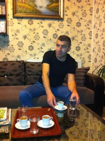 Goni, 33, Albania