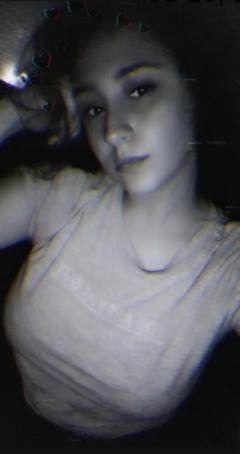 Lian, 18, Egypt