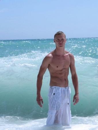 EdensDV, 27, Netherlands