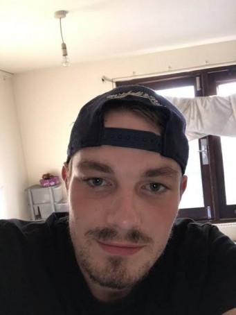 Jordie, 19, Australia