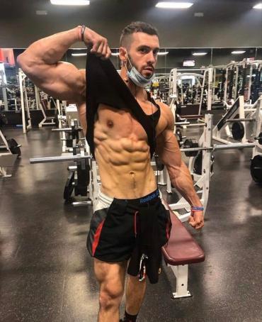 Givemeursc, 27, United States