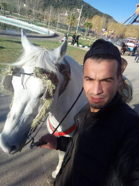 Yacine, 31, Algeria